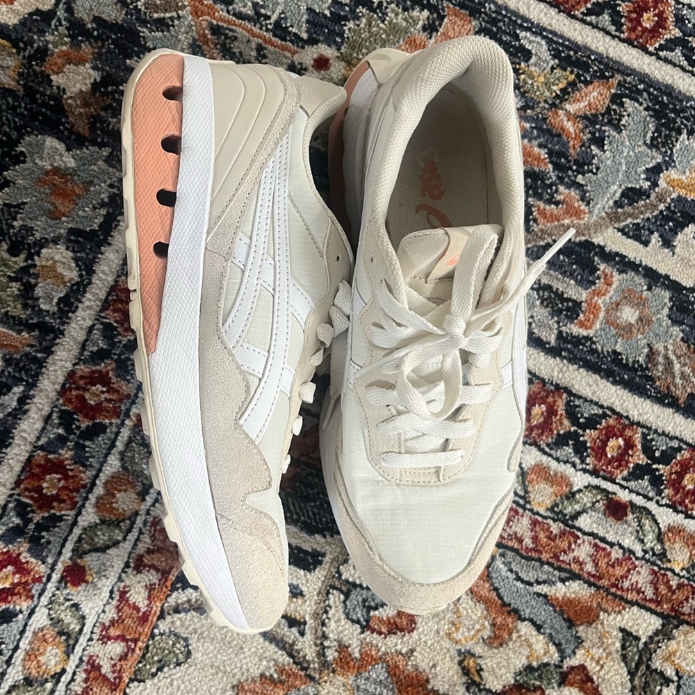 ASICS Jogger X81